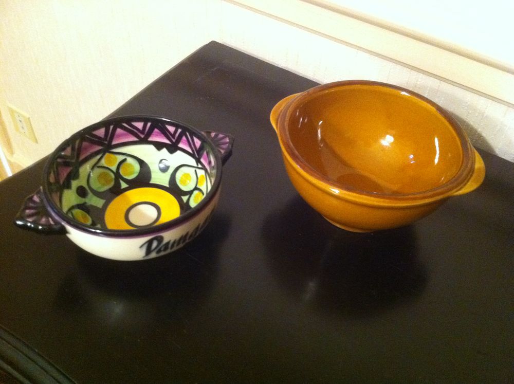  2 bols diam�tre 14 et 12     (3201) 4 Saint-Vallier (71)