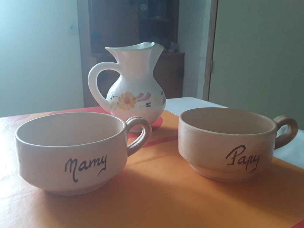 2 Bols petit d�jeuner avec une carafe 5 Auxerre (89)