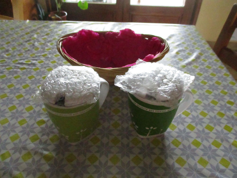 2 bols � tisane + corbeille en osier NEUF 6 M�rignies (59)