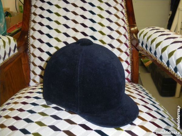 Bombe d'�quitation 15 Genas (69)