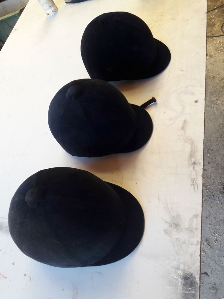 Bombe d'�quitation 15 Fouch�res (89)