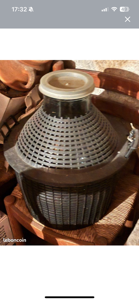 bonbonne en verre 10 Le Cannet (06)