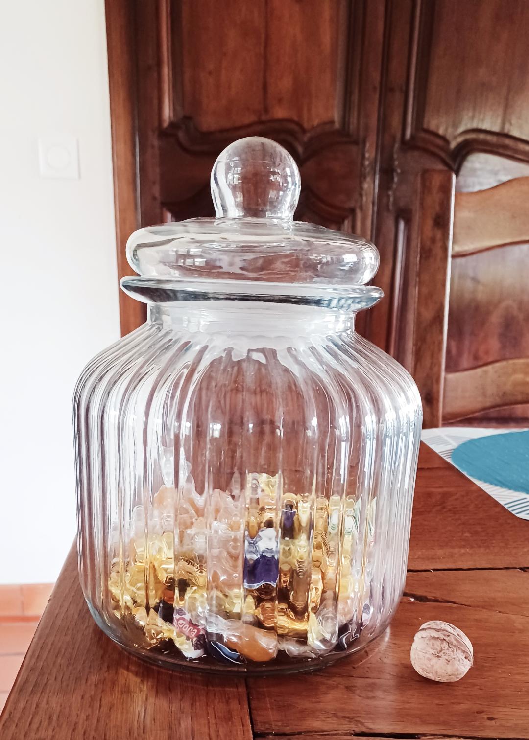 Bonbonni�re en verre 5 Beauchamp (95)