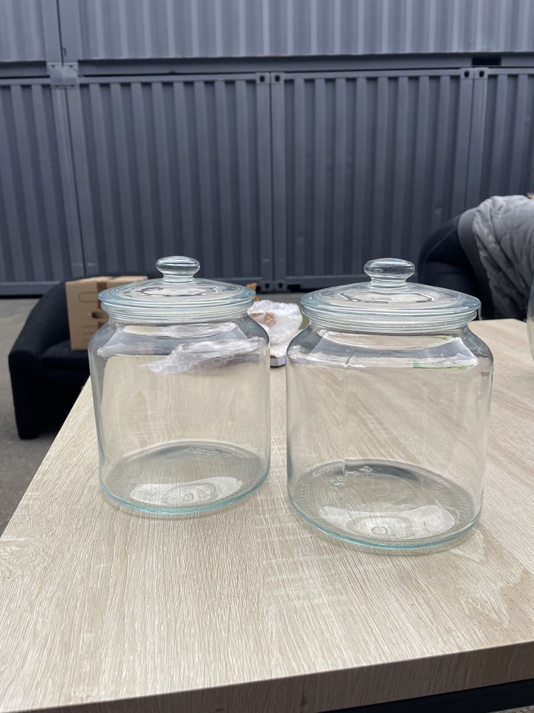 Lot de 2 bonbonni�res 5 Bordeaux (33)