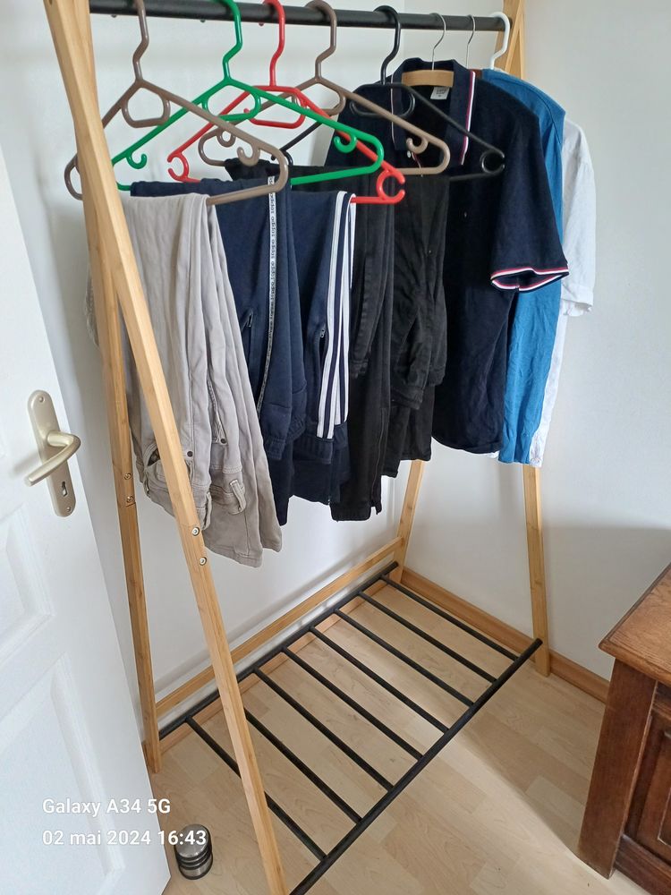 Bonjour cause d�m�nagement chambre d'amis 0 Moirans (38)