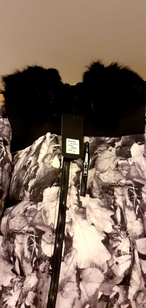 Bonjour une doudoune neuf homme XL 30 Thionville (57)