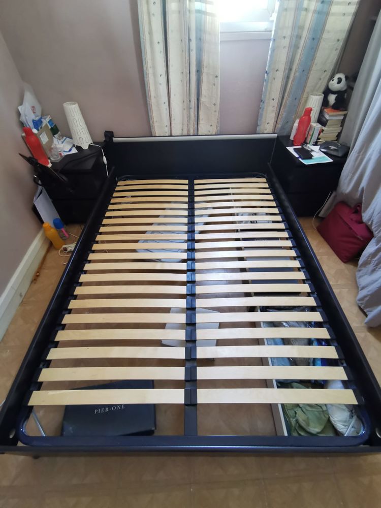 Bonjour je re mon lit 140�190 tr�s bon �tat 
Complet. 90 Chelles (77)