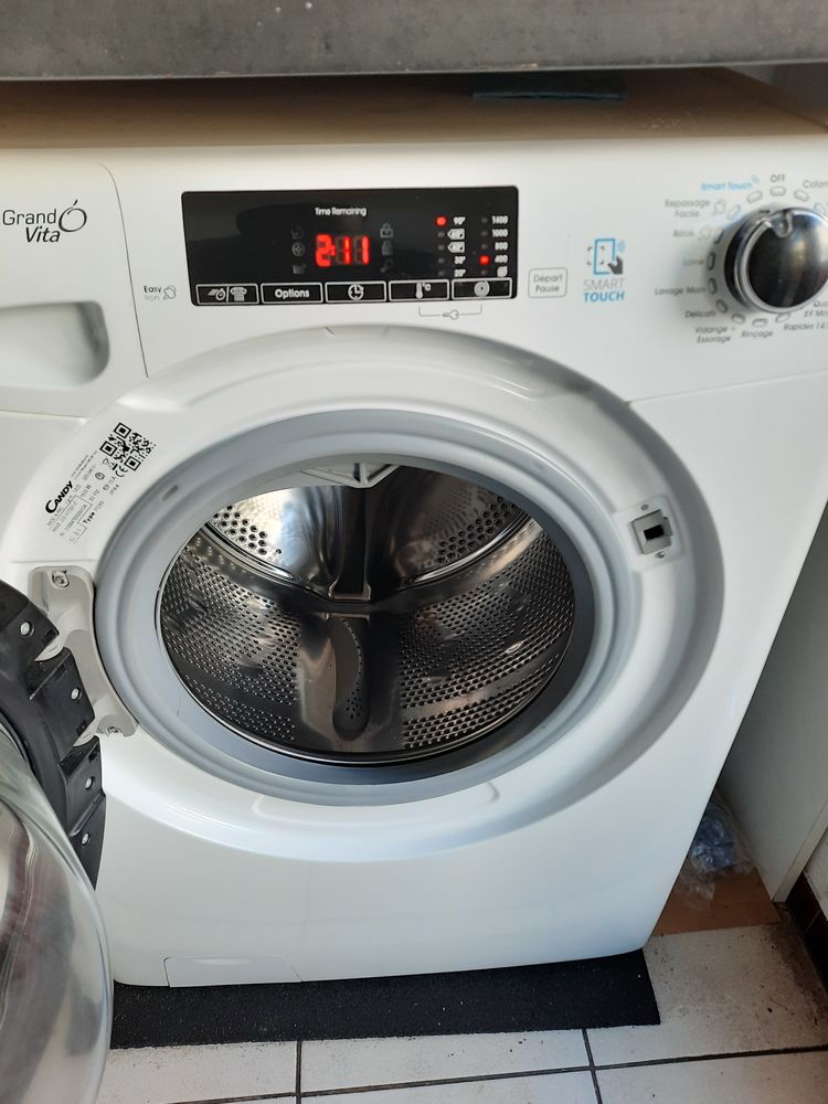 BONNE AFFAIRE () DEMENAGEMENT : Machine � lav 250 Toulouse (31)