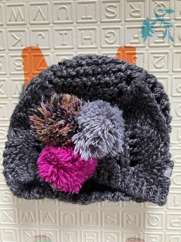 bonnet Catimini taille 6 mois 4 Br�m�nil (54)