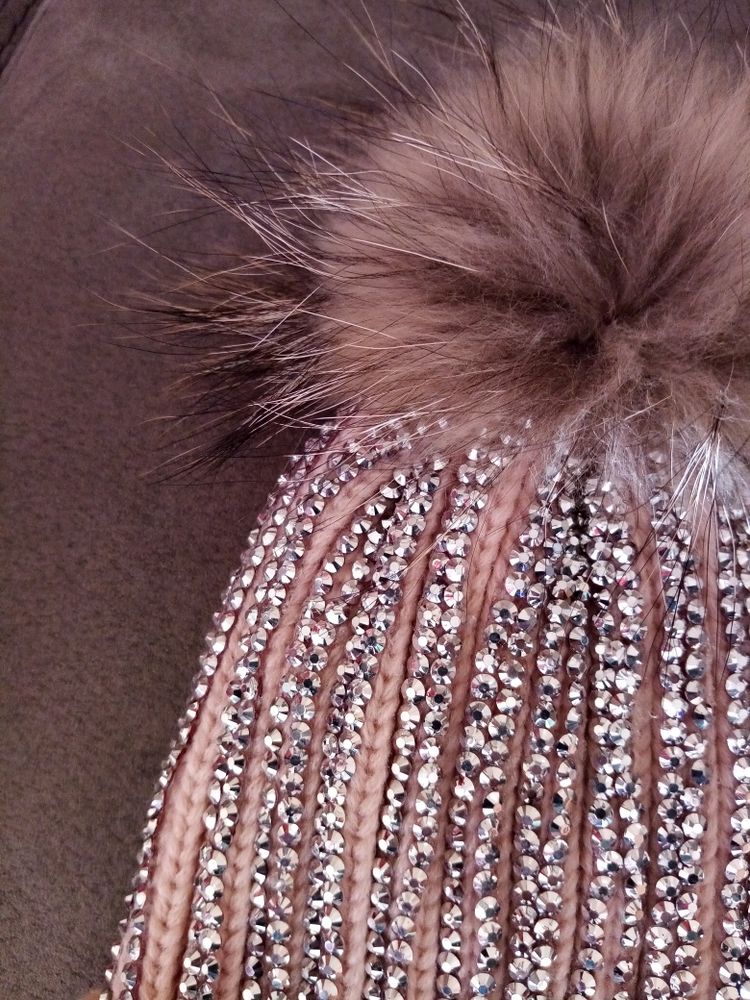 BONNET rose � STRASS - neuf 8 Doussard (74)