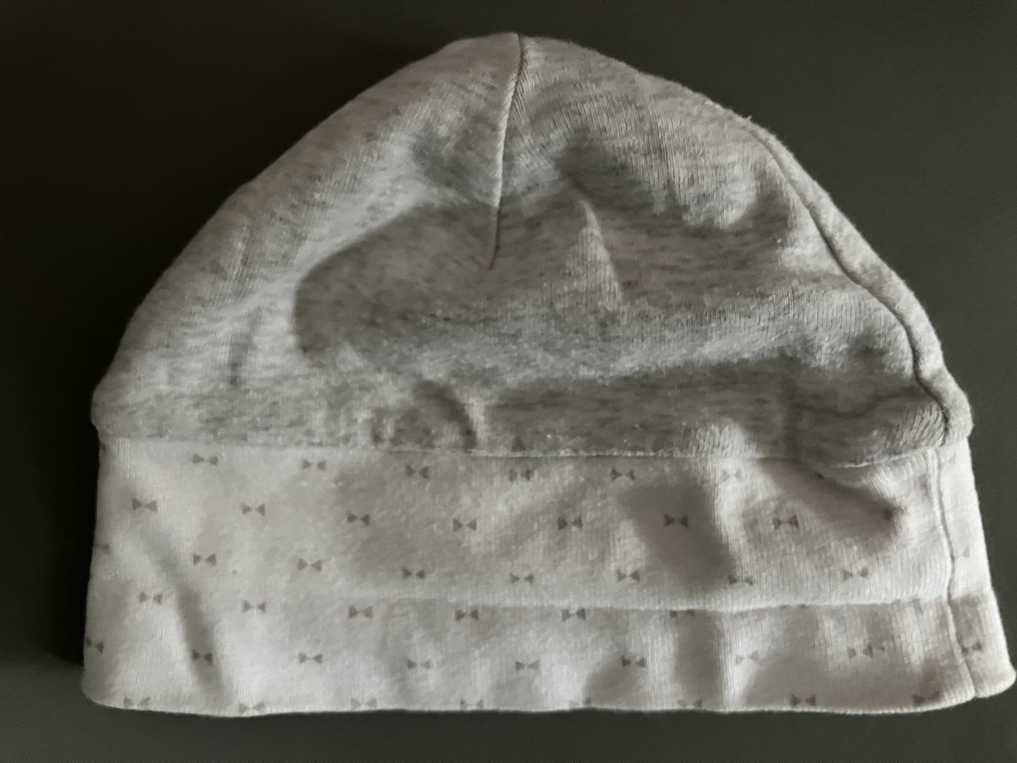 bonnet Verbaudet taille 1 mois 1 Br�m�nil (54)