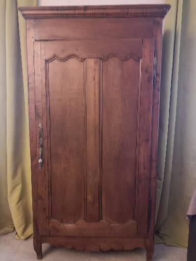 Bonneti�re ancienne 200 Paris 18 (75)