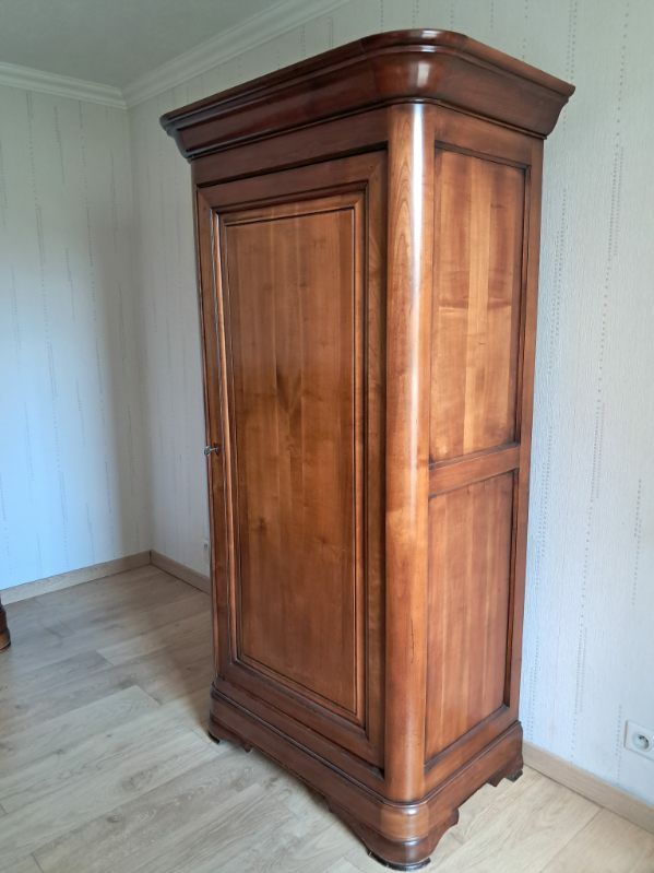 Bonneti�re Merisier Massif 650 Saint-Etienne (42)