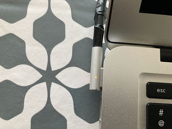 Mac book air mi 2011 13 pouces i5 100 Macaye (64)