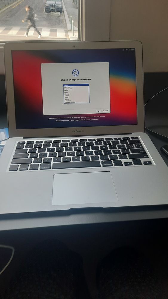 Mac book air 13 2017 core i5 1.8 GHz SSD 600 Rennes (35)