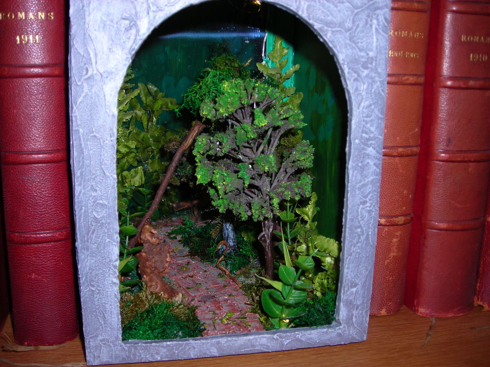 Book Nook Chemin forestier 13 Lens (62)