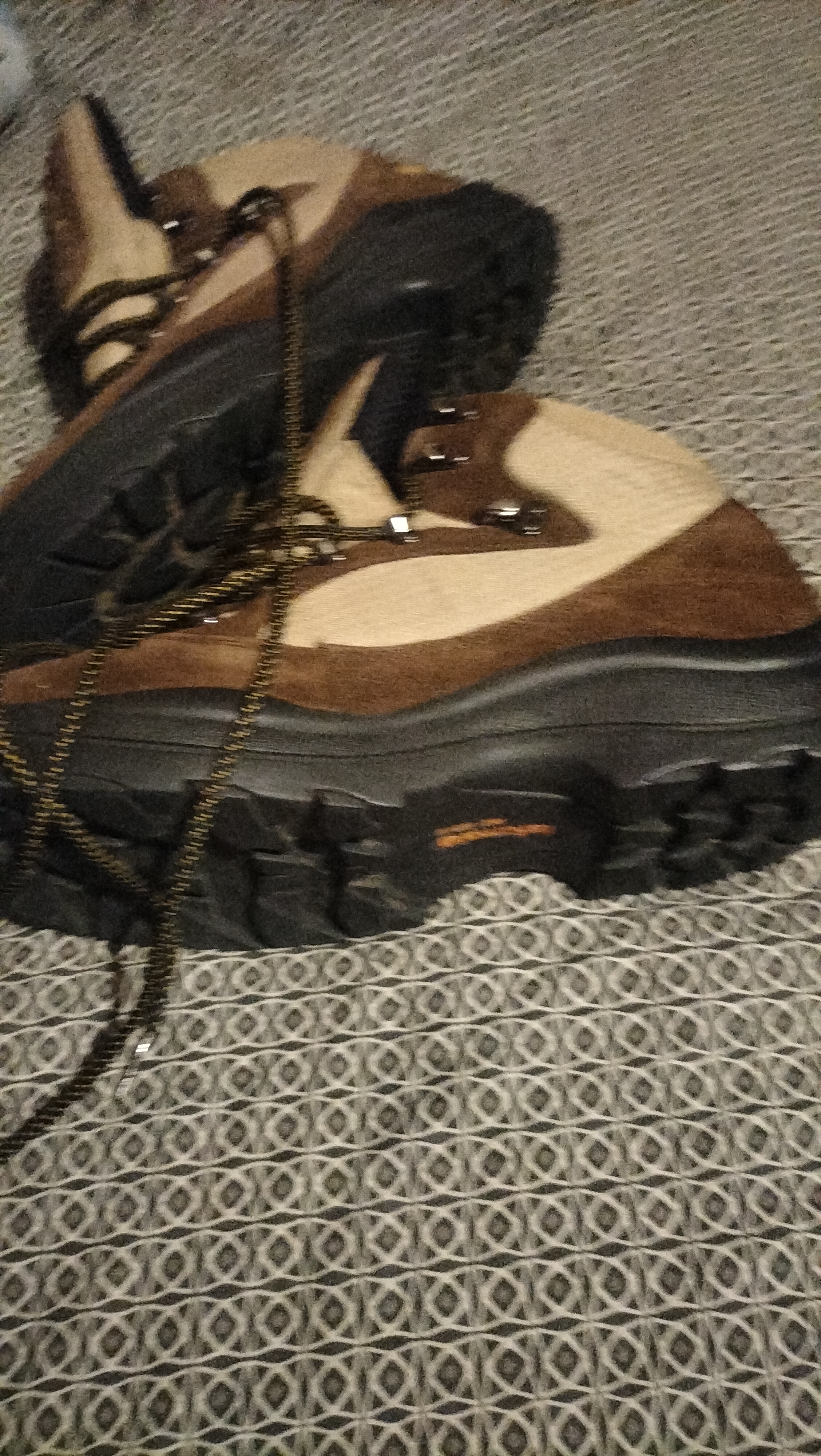 Boots a lacets waterproof cuir Lafuma pointure 41 neuf 65 Cachan (94)