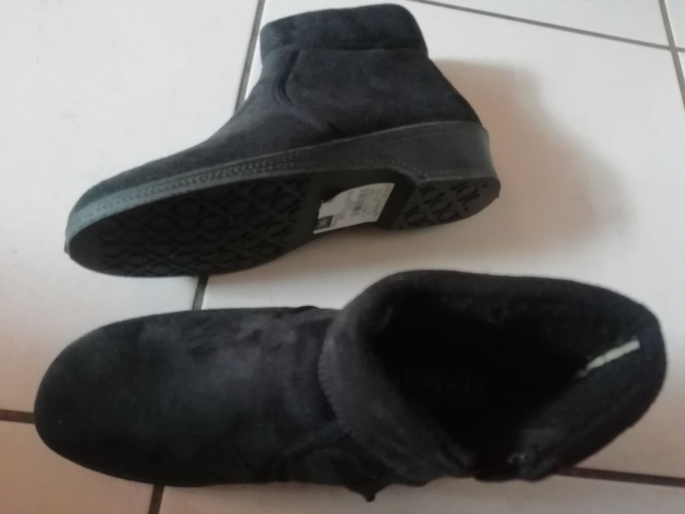 Boots noire talon compensé 4 cms Sériphé neuves 10 Montpellier (34)