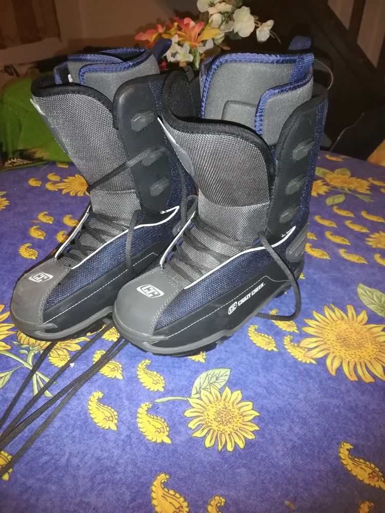 Boots de surf Crazy Creek 39 40 Allinges (74)