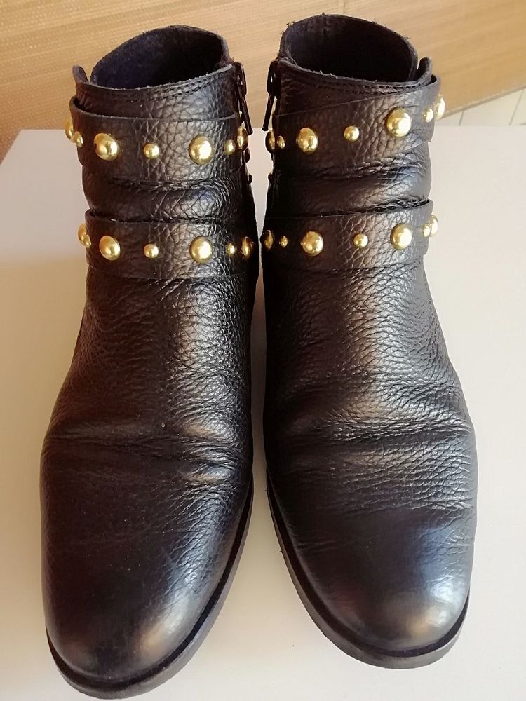 Boots 37- tout cuir - Galeries Lafayette - Tr�s bon �tat 22 Gu�rande (44)