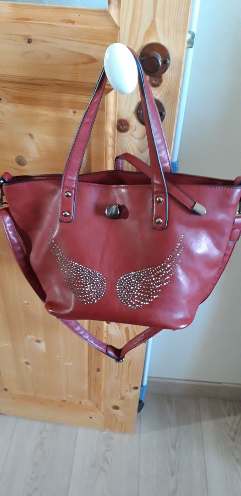 Sac bordeaux 10 Champtoc�-sur-Loire (49)