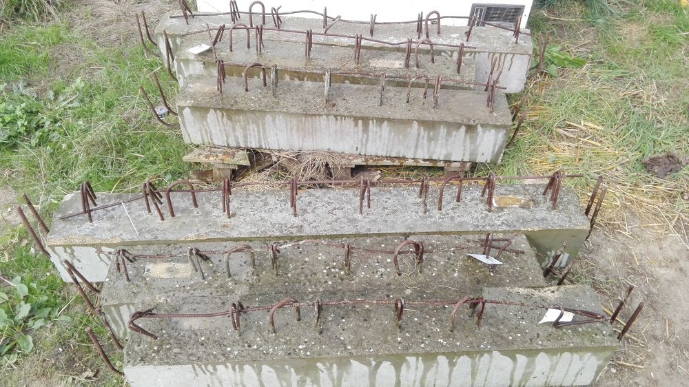 bordure de trotoire  de longueur 50 cm 2 Monts�rs (53)