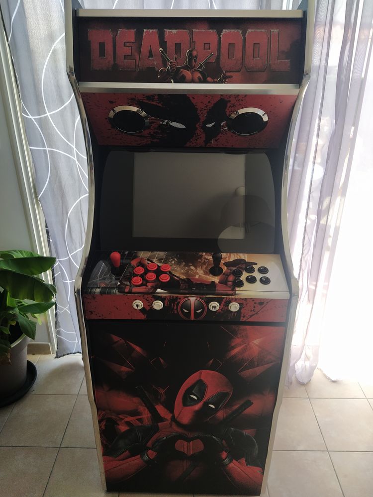 Borne arcade Deadpool 900 Palavas-les-Flots (34)