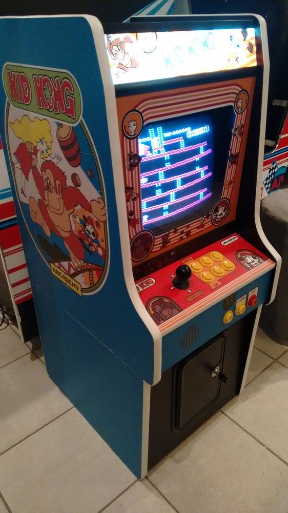 borne arcade format enfant kid kong un joueur ecran crt 900 Plan-d'Aups-Sainte-Baume (83)