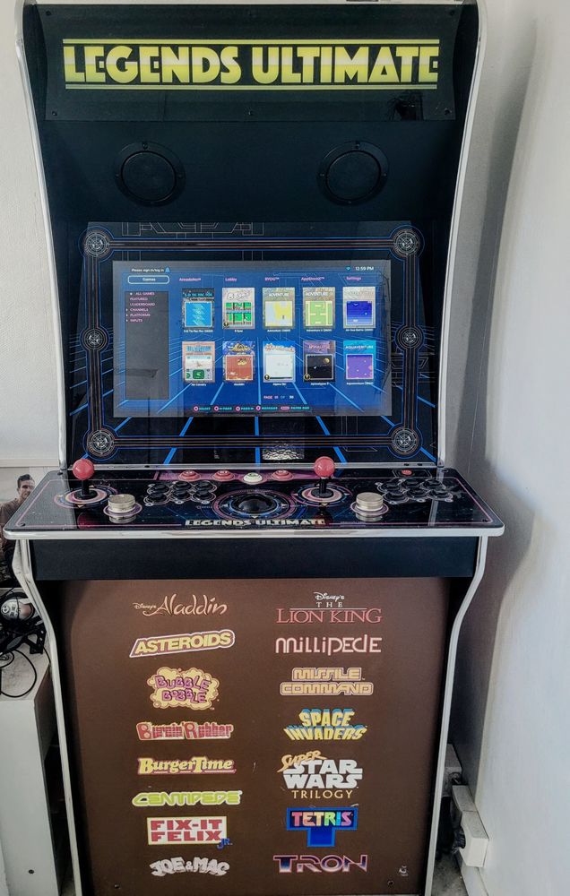 Borne d'arcade legends ultimate 300 jeux 750 Montgeron (91)