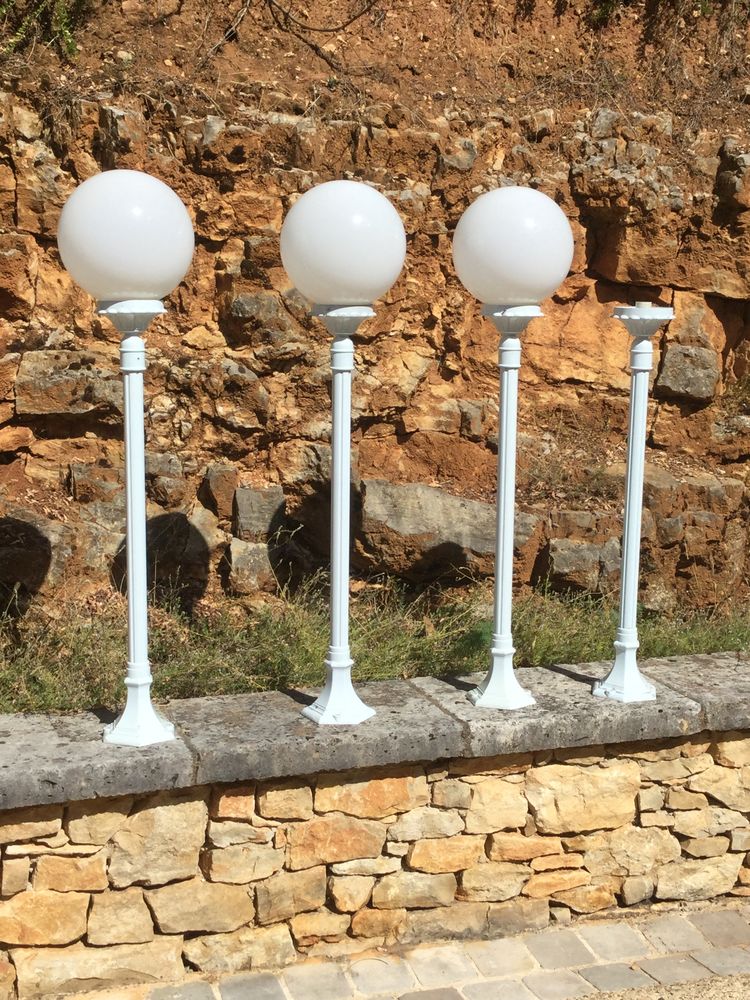 3 bornes luminaire de jardin 80 Montignac (24)