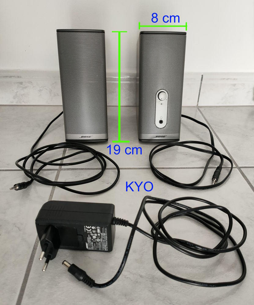 BOSE Companion 2 S�ries 2- Enceintes multim�dia satellites 55 Foncine-le-Haut (39)