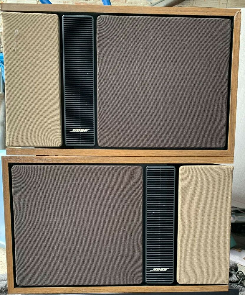 hp bose serie 301 en tres bon etat 
elles sont marron 150 Villeneuve-sur-Lot (47)