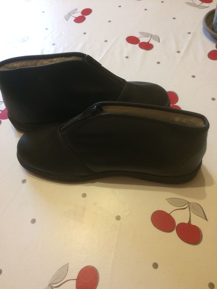 Botillon cuir DAMART Thermolactyl Taille 45 20 Belmont-sur-Buttant (88)