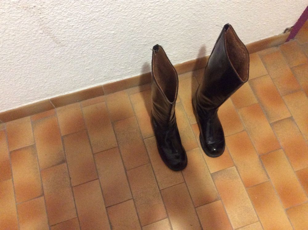 Botte d'�quitation femme
0 Marseillan Plage (34)