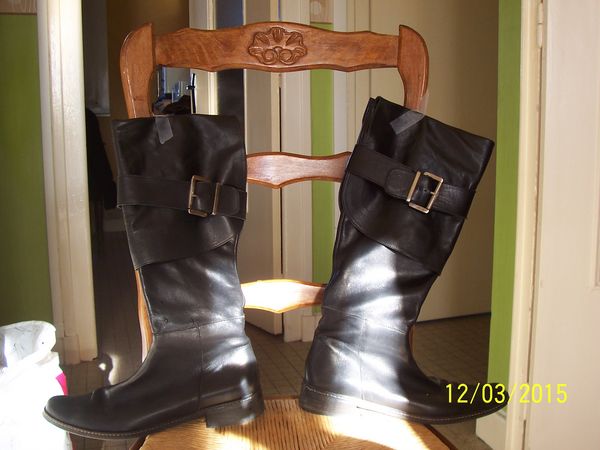 Bottes cavali�re et botte en daim 25 Craponne-sur-Arzon (43)