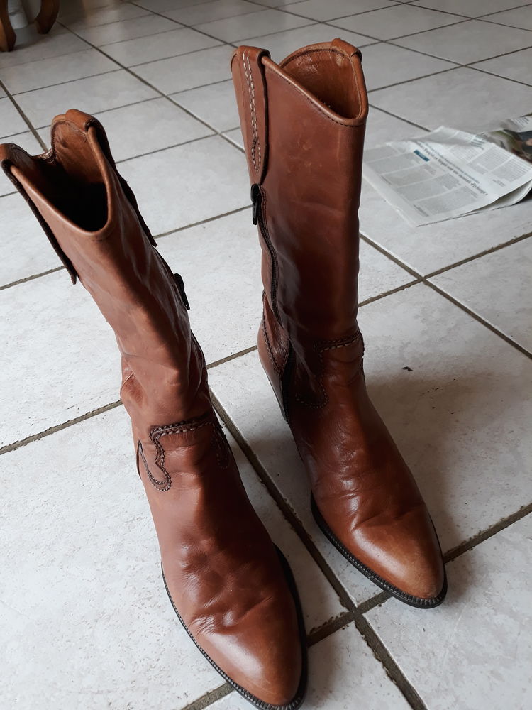 bottes cavali�res  tout  cuir 0 Vernosc-l�s-Annonay (07)
