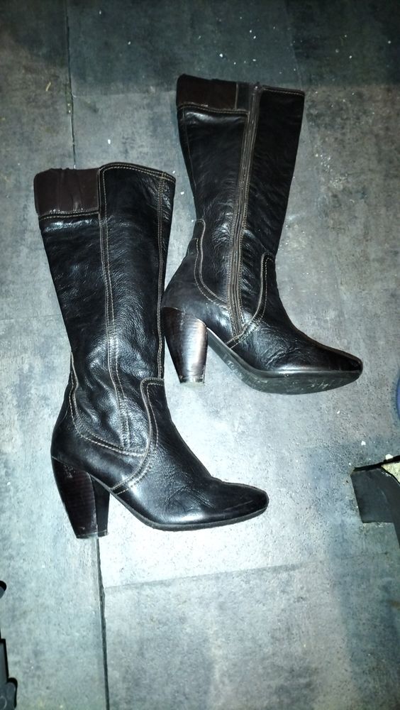 Bottes cuir v�ritable reqins collection pointure 36 tr�s bon 34 Cachan (94)