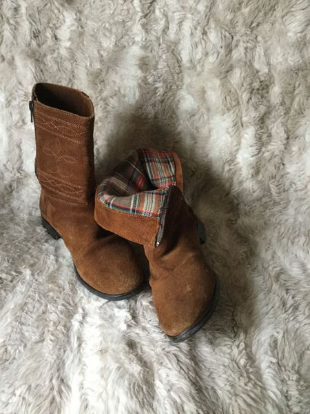 bottes en daim  taille 36 8 Villiers-sur-Marne (94)