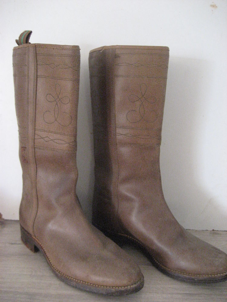 Bottes  espagnoles  8 Aigues-Vives (30)
