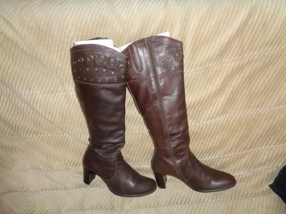 BOTTES FEMME EN CUIR 18 Montrouge (92)