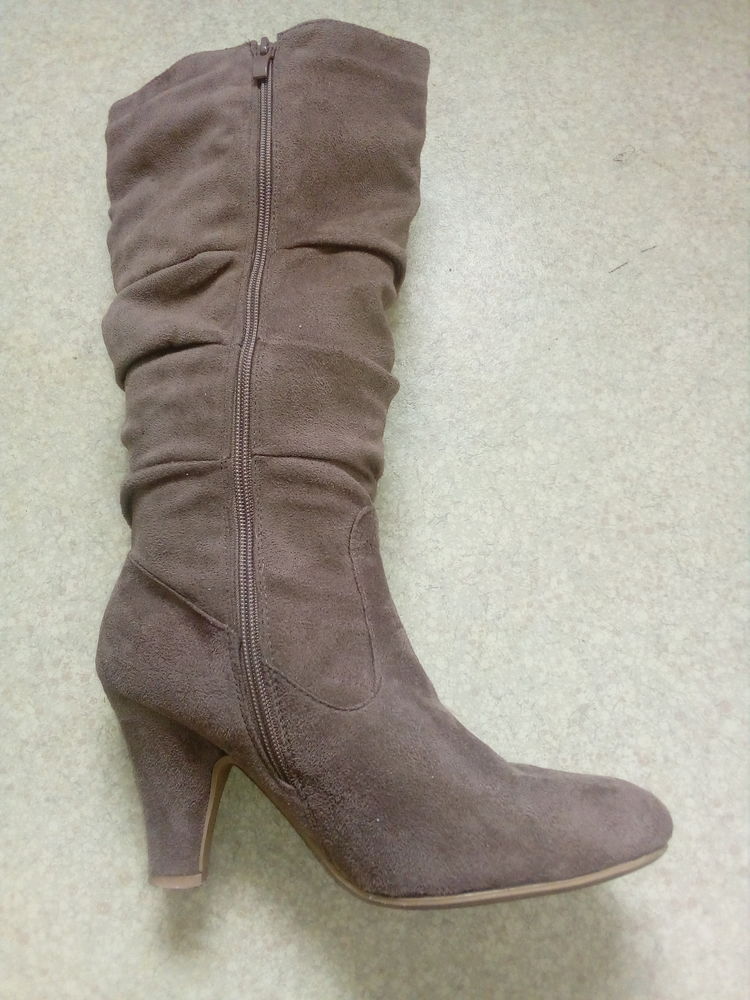 Bottes femme 10 Noisy-le-Sec (93)