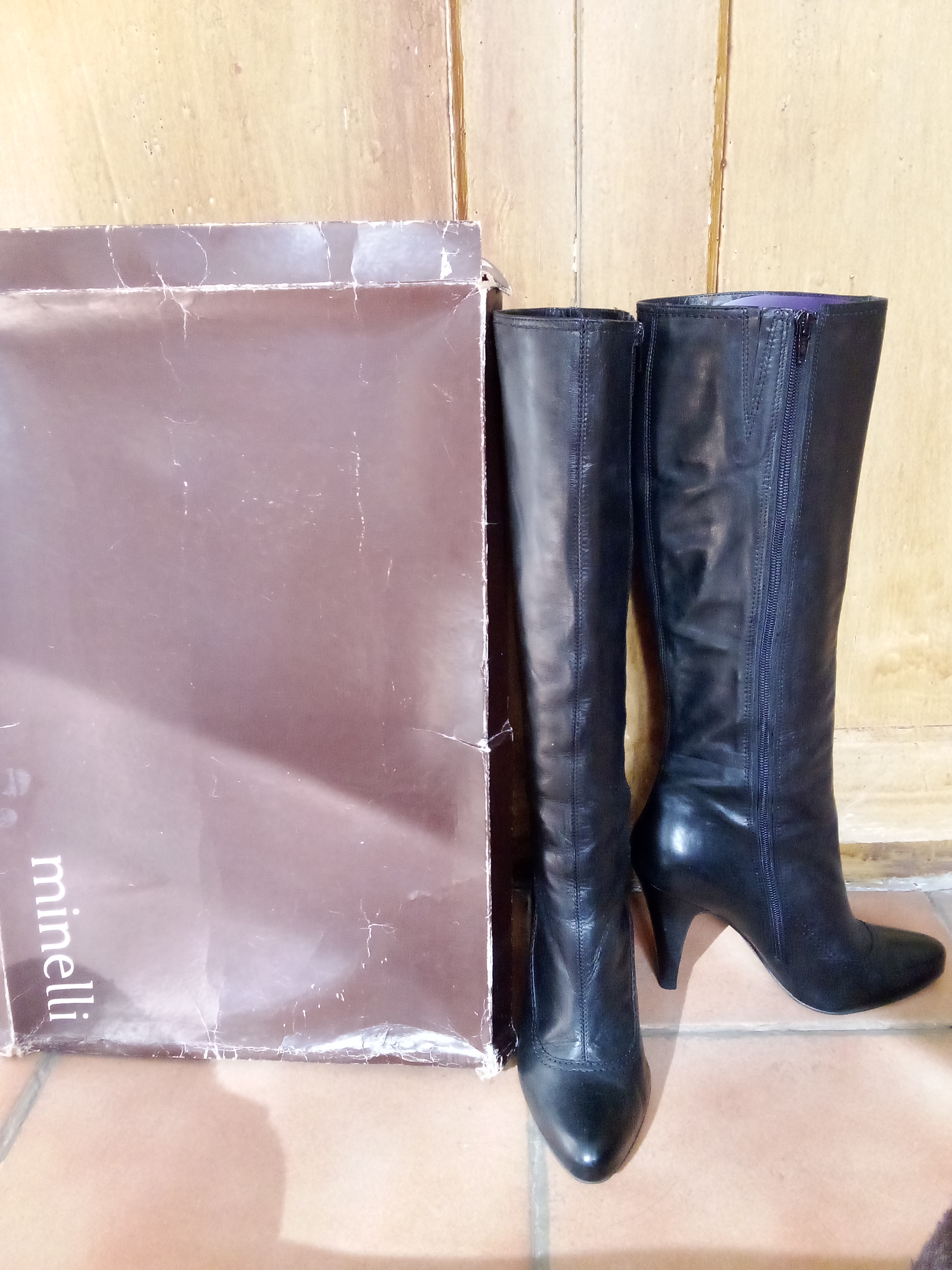 Bottes hautes Noir Minelli 80 Digne-les-Bains (04)