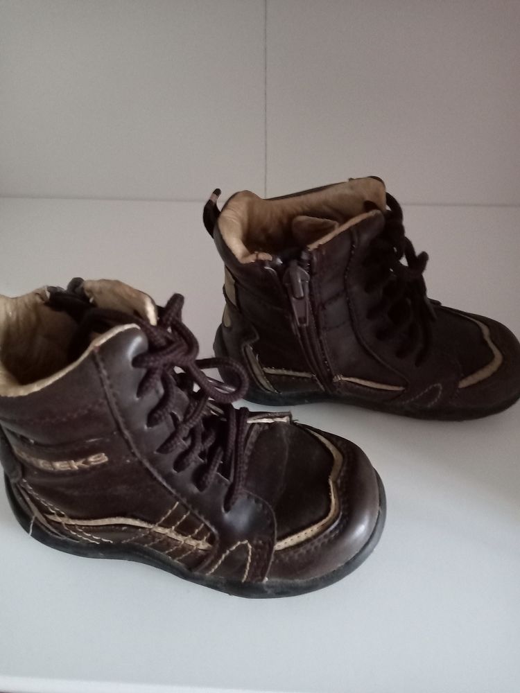 Bottes marron marque Creeks pointure 23 8.5 Villiers (86)