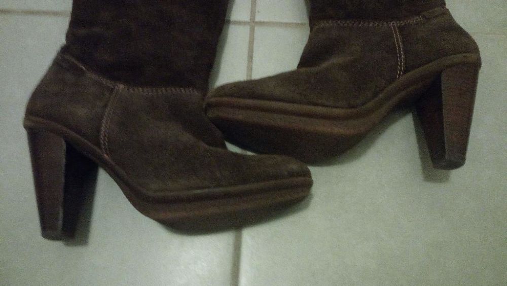 Bottes Martinelli en peau (cuir) marron hautes � talons 50 Espira-de-l'Agly (66)