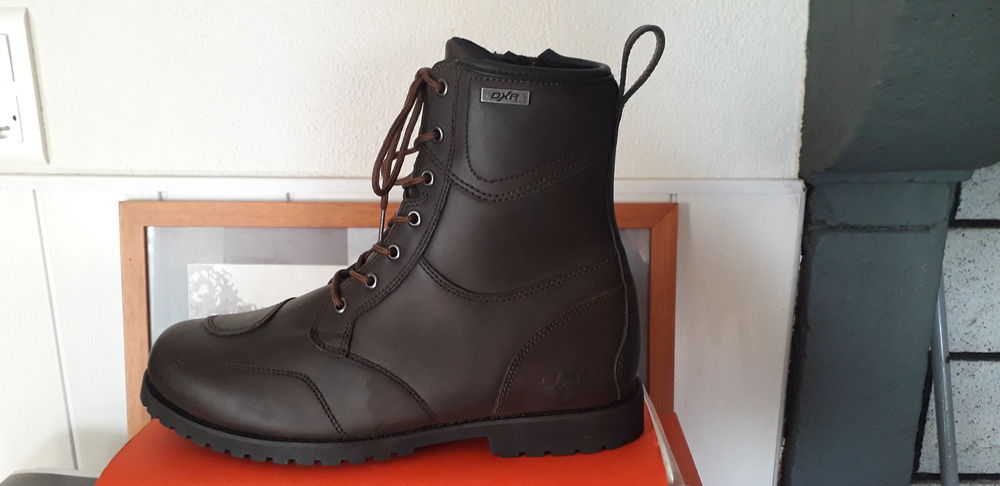  BOTTES MOTO COQUEES 80 Biollet (63)