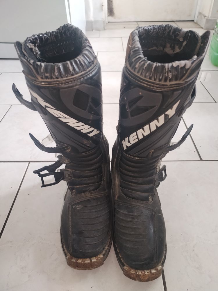 Bottes motocross (taille 40) 35 Brillon-en-Barrois (55)