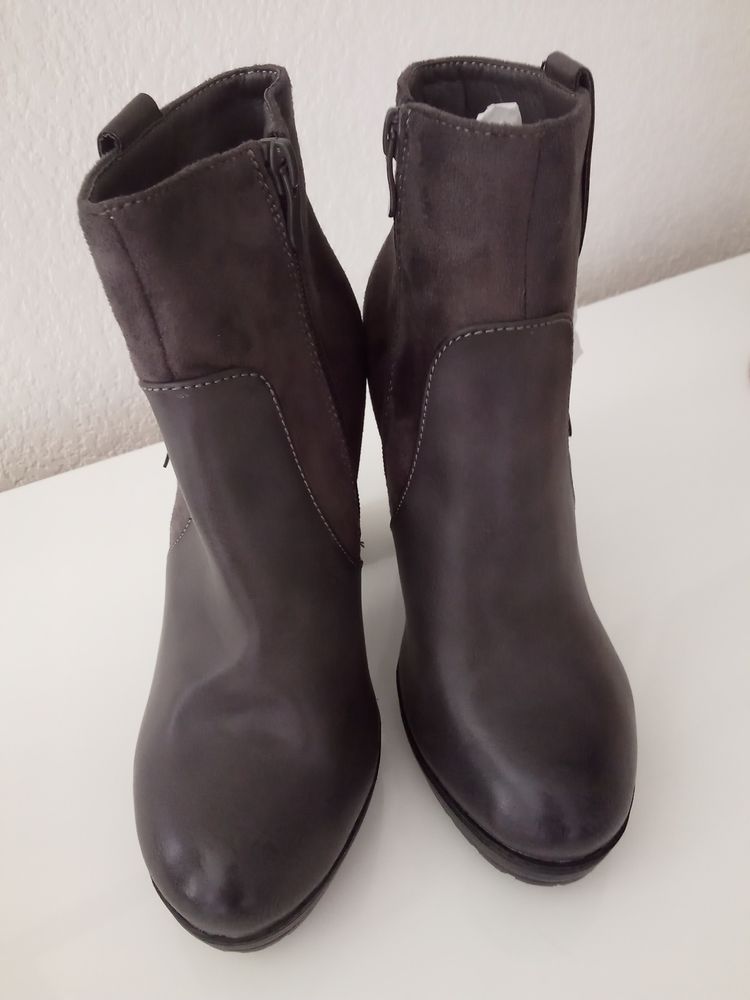 des bottes neuf 20 Toulouse (31)