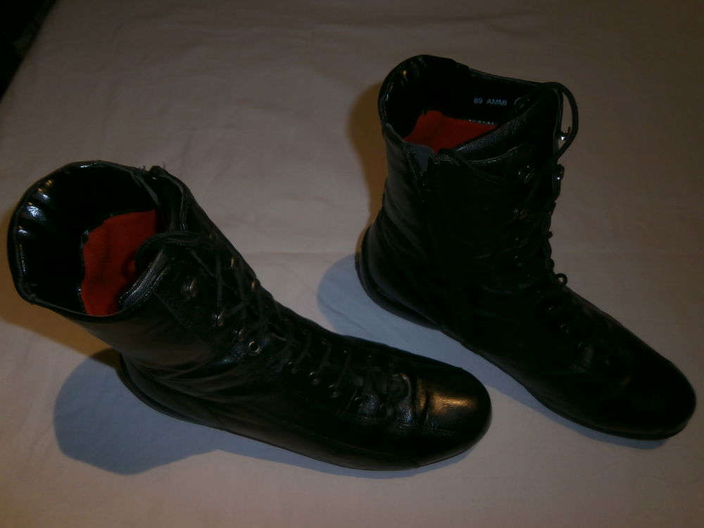 Bottes plates noires � lacets, � fermeture �clair 15 Tourcoing (59)