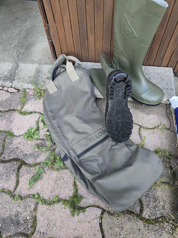 bottes de s�curit�  Dunlop  pointure  42 + sac de transport 30 Saint-Dizier (52)