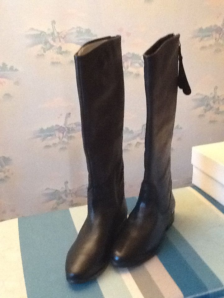 bottes tout cuir taille 38 80 Le Pr�-Saint-Gervais (93)